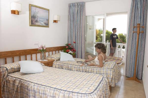 Atalaya Bosque Apartamentos Peguera Exterior photo